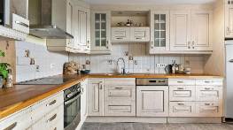 Clean beige kitchen